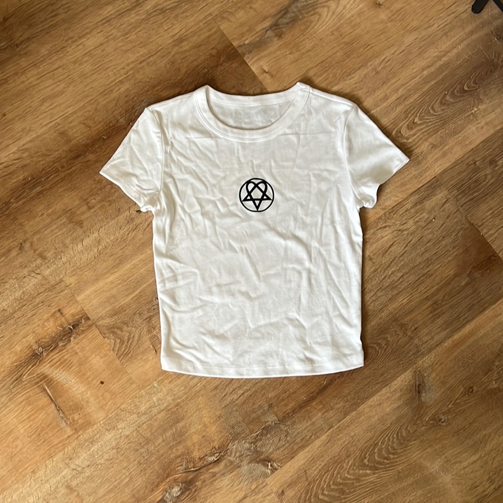 XTRAS baby tee